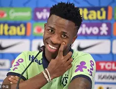 关于维尼修斯赛点兑现，北京国安淘汰上海海港晋级四强，主帅激动落泪的信息